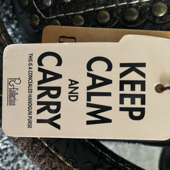 Concealed Handgun purse - Picture 7 of 9